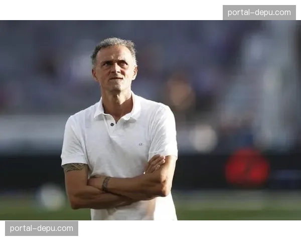 官方：巴黎圣日耳曼与主帅路易斯·恩里克续约至2028年