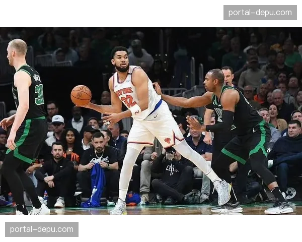 明日焦点战预报：数字人迎战掘金，恩比德与约基奇的MVP级对决将从低位攻防开始